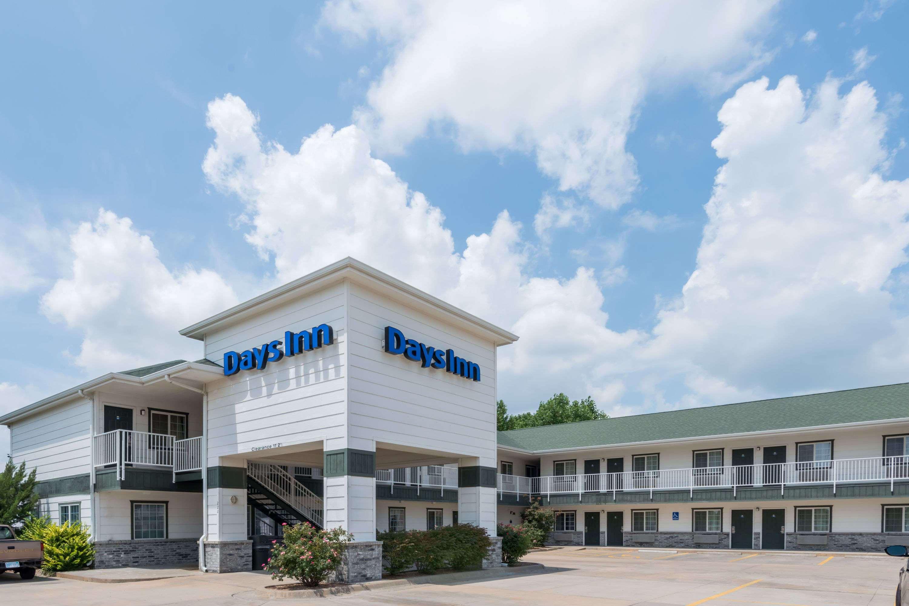 Days Inn By Wyndham Andover Dış mekan fotoğraf